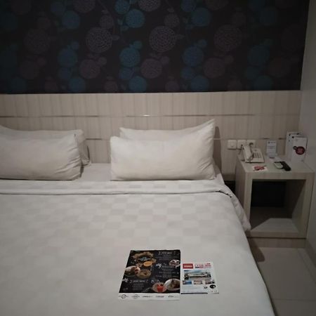 Cordela Hotel Medan Luaran gambar