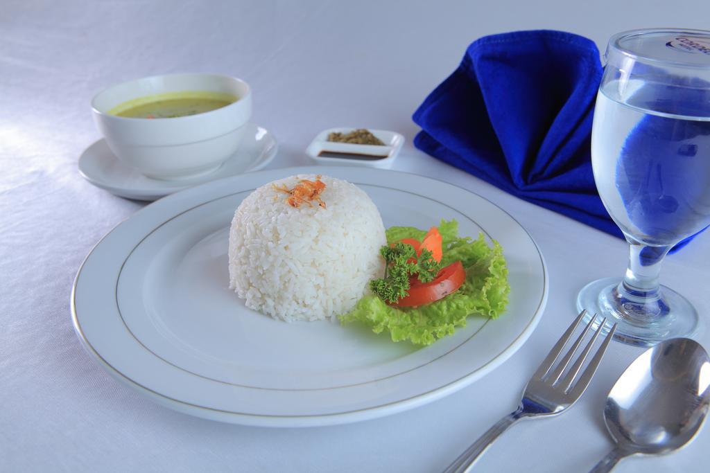Cordela Hotel Medan Luaran gambar