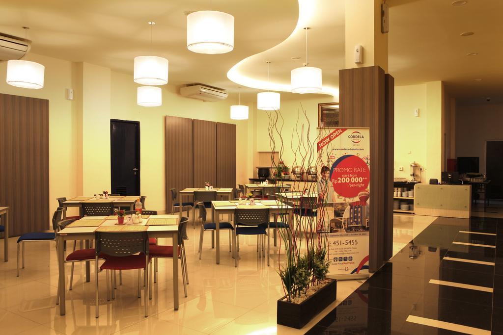 Cordela Hotel Medan Luaran gambar