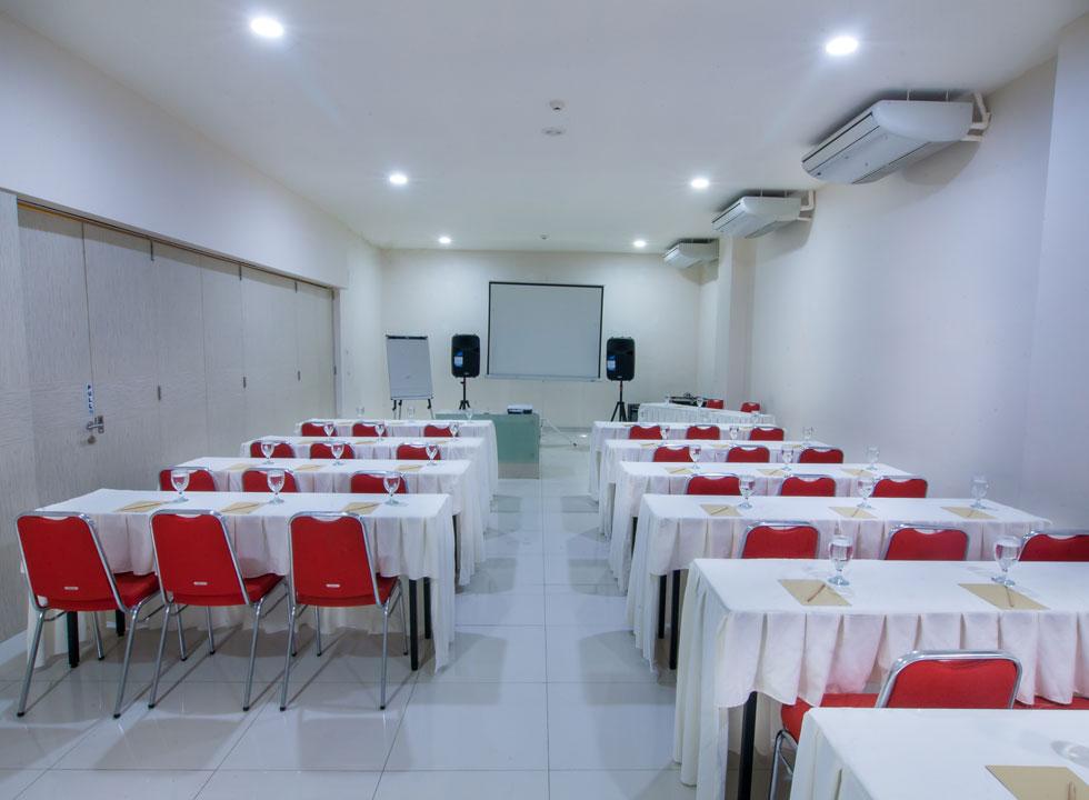 Cordela Hotel Medan Luaran gambar