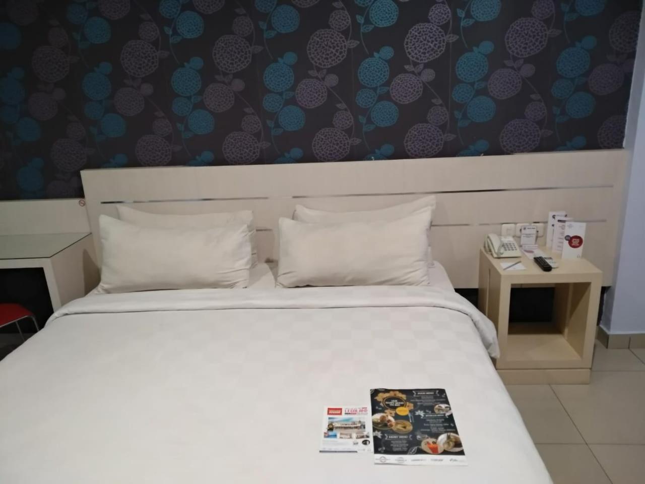 Cordela Hotel Medan Luaran gambar