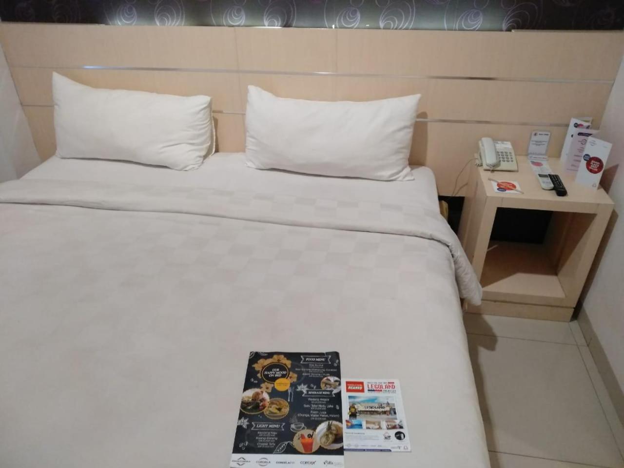Cordela Hotel Medan Luaran gambar