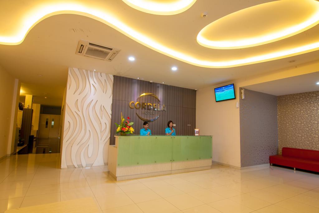Cordela Hotel Medan Luaran gambar